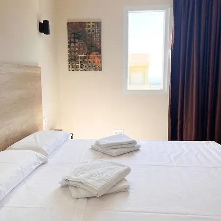 Hotel La Marina Elche Отель Ла-Марина