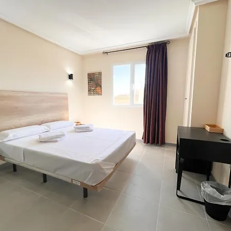 Hotel La Marina Elche 2* Ла-Марина