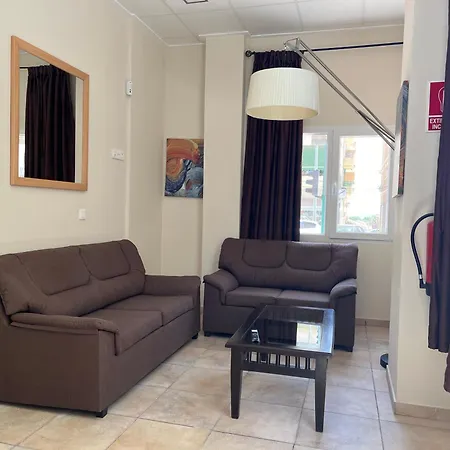 Отель Hotel La Marina Elche