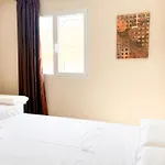 Hotell Hotel La Marina Elche