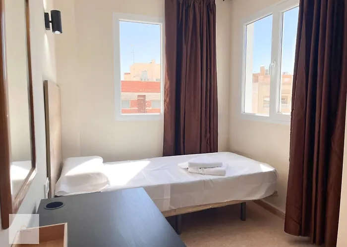 Hotel La Marina Elche 2*